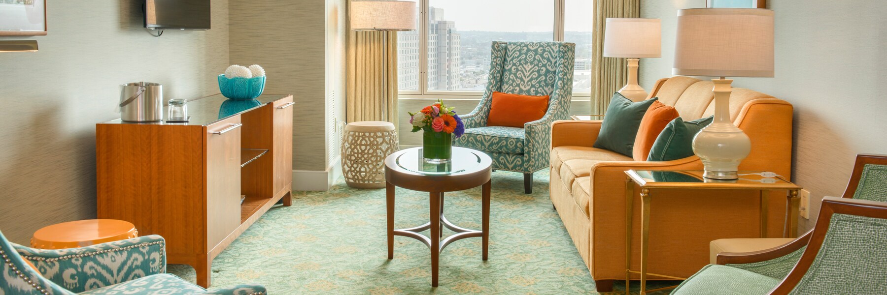Seaport Hotel Boston offers Commodore Suite