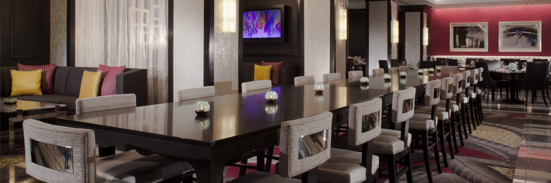 Sip & Savor in Silversmith Hotel - Chicago Downtown Illinois