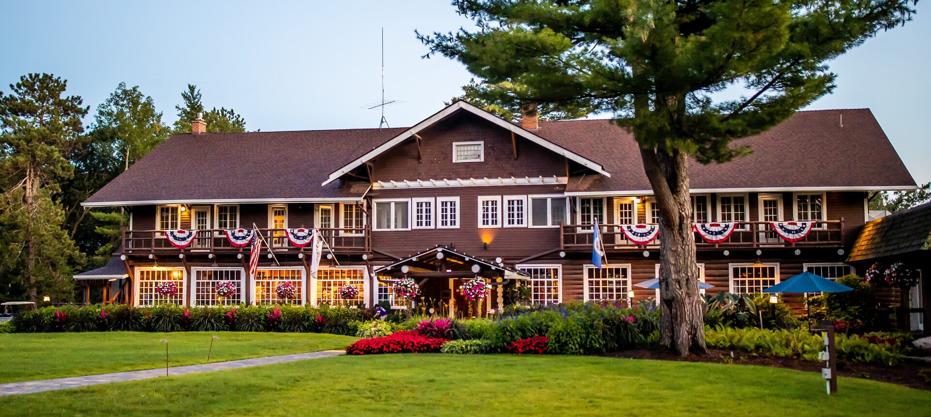 Contact with Cote Hospitality Group - Nisswa Minnesota