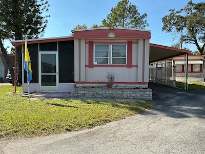 LSL Lakeshore Landings