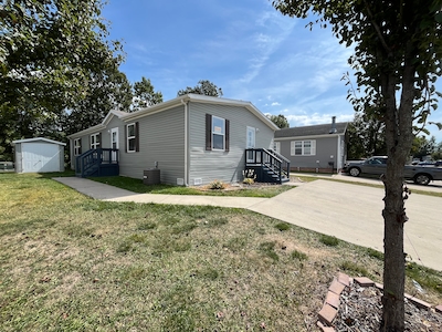 TAN Tanglewood Village