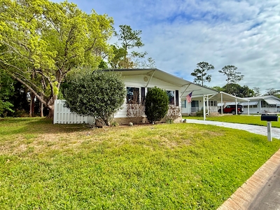 CIW Colony In The Wood