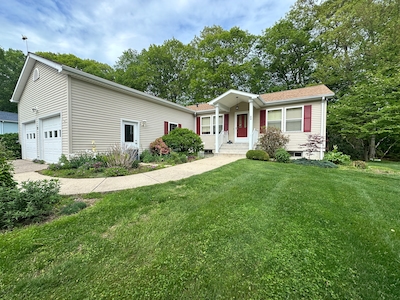 HCT Hillcrest
