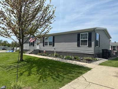 CHV Country Hills Village