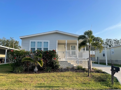 RPV Royal Palm Village