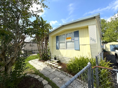 CRC Carriage Cove