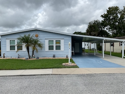 LCV La Costa Village