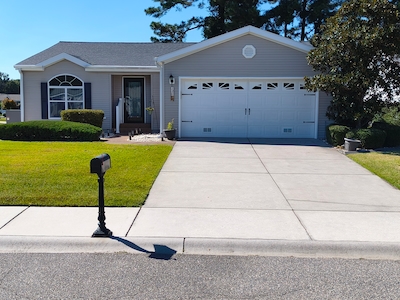 LKC Lakeside Crossing