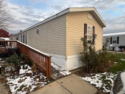 CMV Country Meadows Village