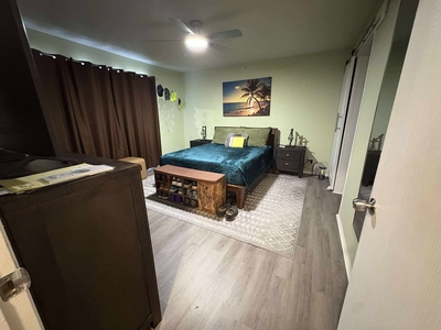 HWV Holiday West Village