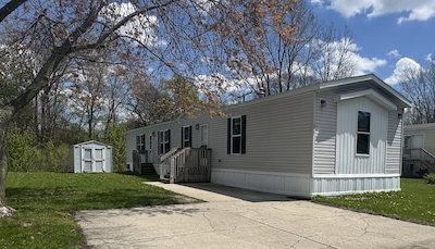 BRO Brookside Manor