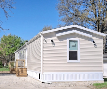 HIC Hickory Hills Village