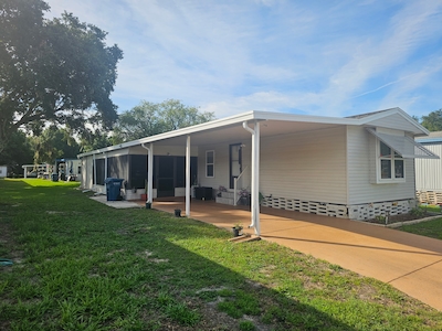 PTL The Landings at Lake Henry