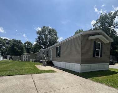 BRO Brookside Manor
