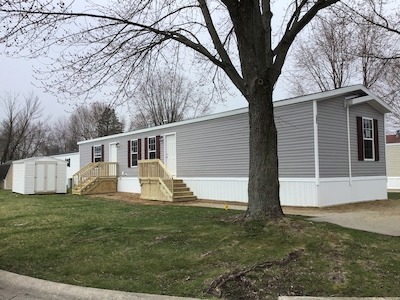 BRO Brookside Manor