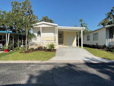 LSV Lakeshore Villas
