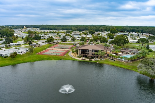 Water Oak Country Club Estates, Lady Lake, Florida