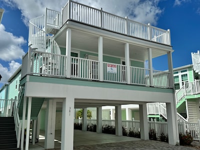 Ocean Breeze Resort - Image 9