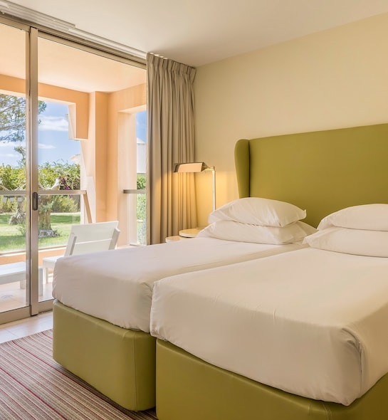 Nau Sao Rafael Suites Rooms
