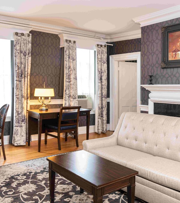 Book Direct at Historic Inns of Annapolis, Annapolis, Maryland