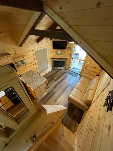 Cindy Bear™-Villa Cabin-5