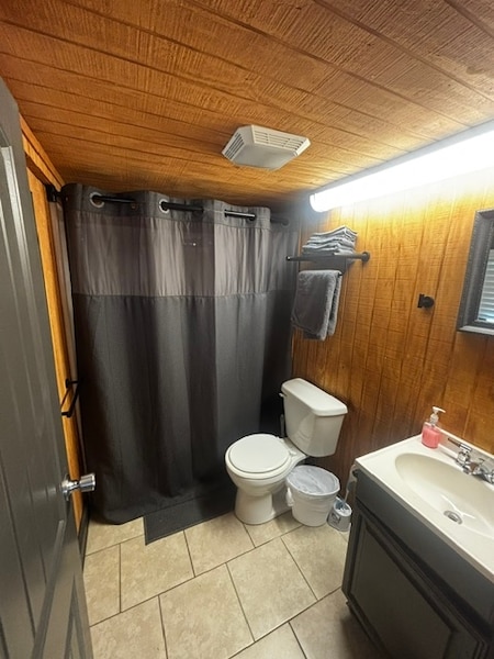 1 Bedroom-4