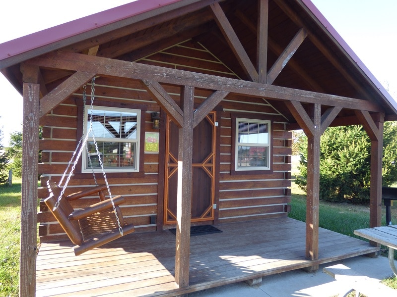 Deluxe 2-Room Cabin-1