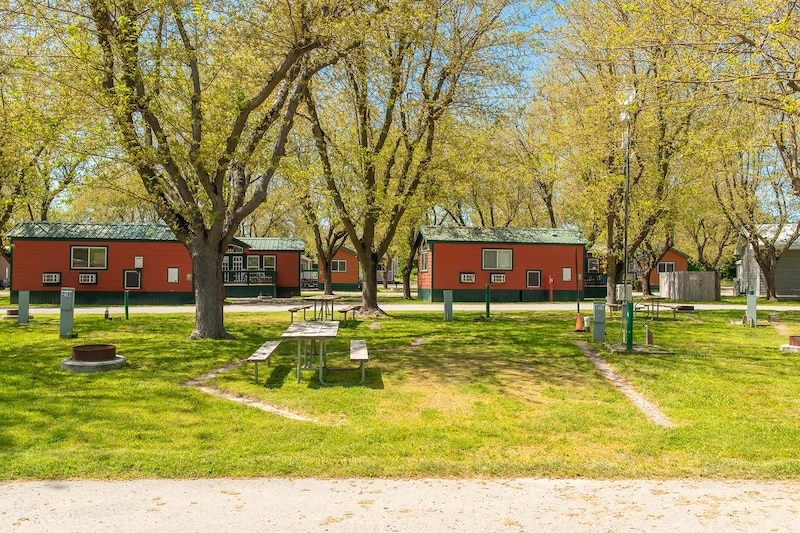 Deluxe Back-In RV Site-2