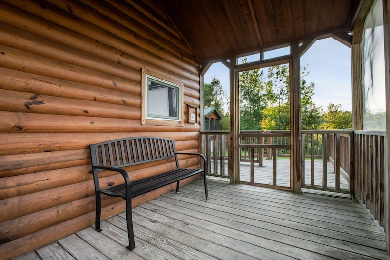 Premium Cabin 2 Bedroom-5