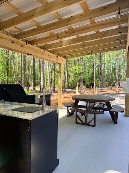 Hideaway Pod ADA-4