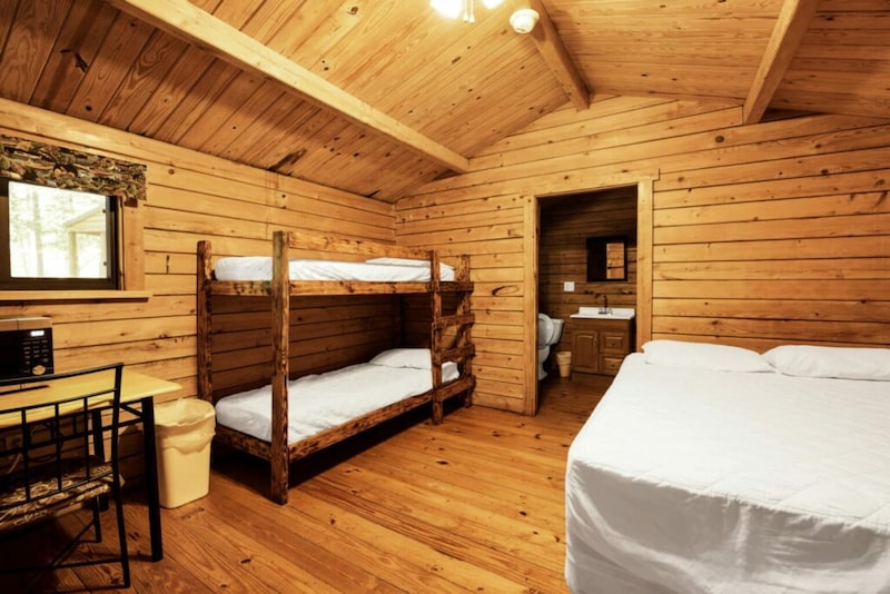 Yogi Bear™ Elk Cottage-1