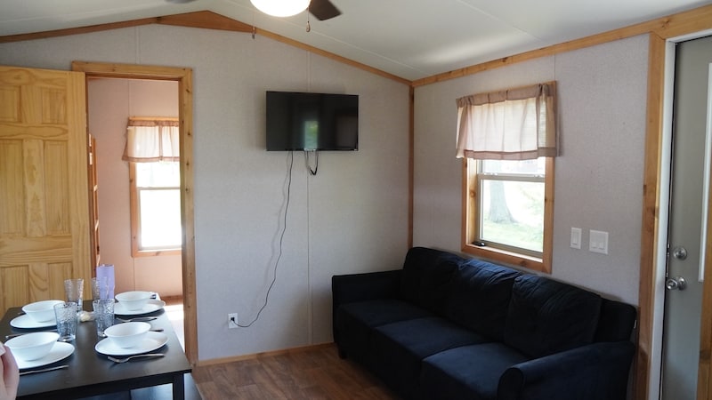 Pine Grove Yogi Bear™ Cabin-5