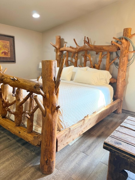 Bunk House 1 King with Bunk Suite #1-7