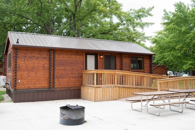 Meadow Haven Cabin-1