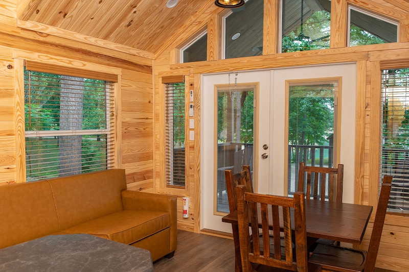 Rosa Cabin-6