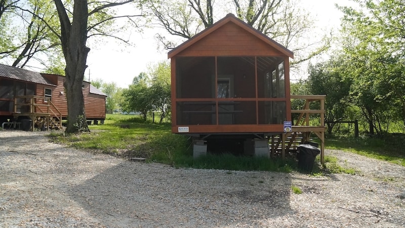 Pine Grove Cindy Bear™ Cabin-1