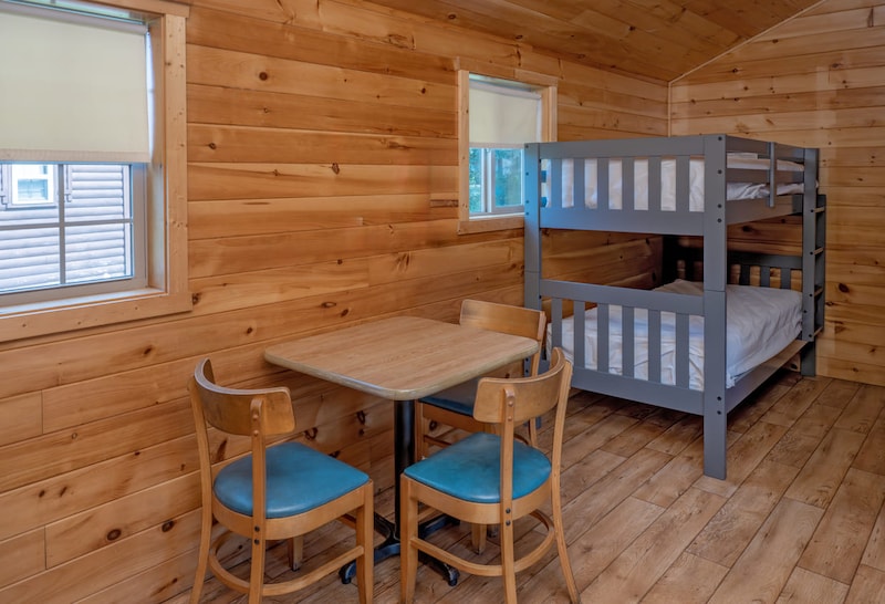 Cozy Cabin-8