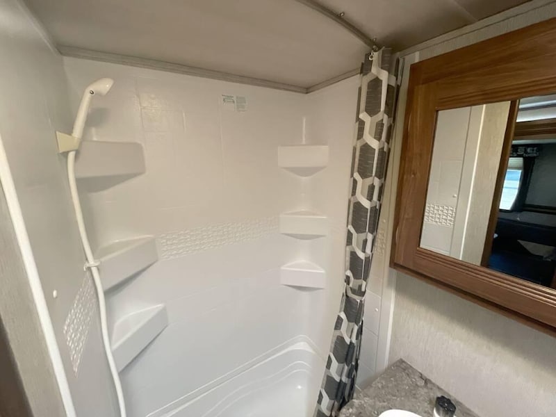 Ranger Smith RV Rental Six Person - Full-Service-12