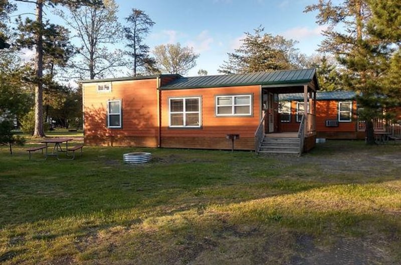 Yogi Bear Full-Service Cabin Six Person-2