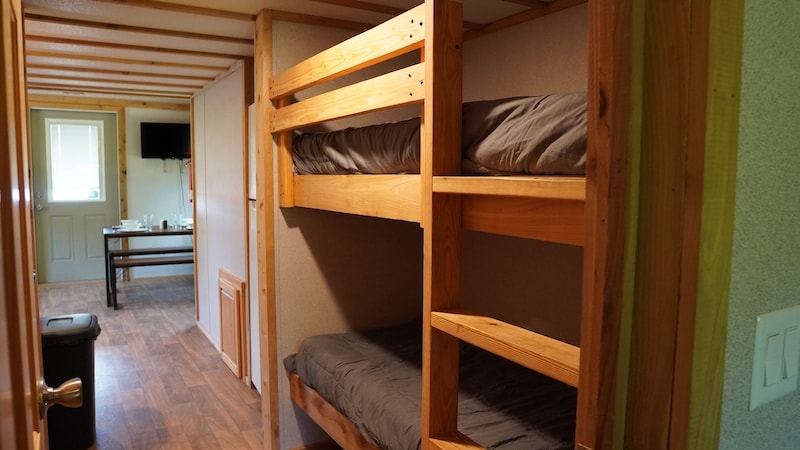 Pine Grove Cindy Bear™ Cabin-10