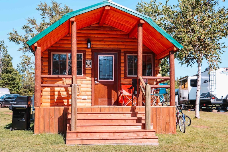 Deluxe Plus Cottage-1