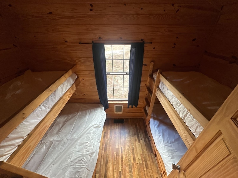 Yogi Bear Cabin-4