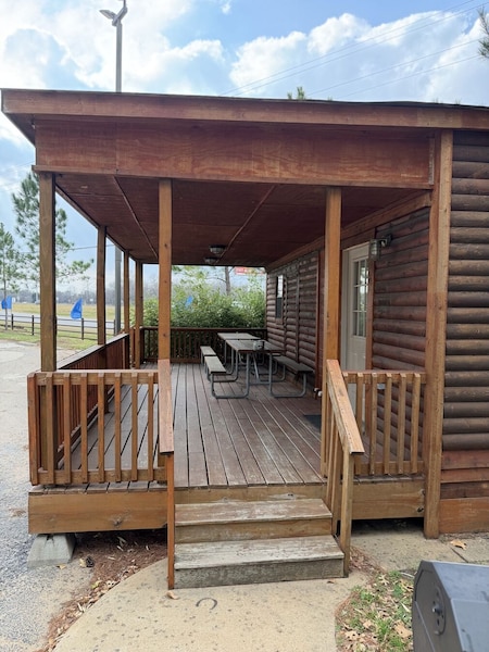 The Cozy Family Cabin-5