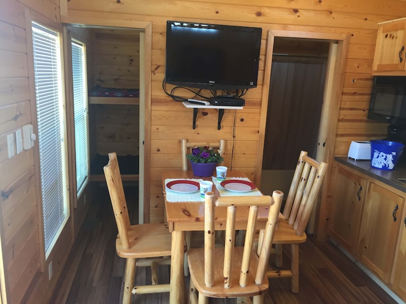 Deluxe Lodge with Loft-5