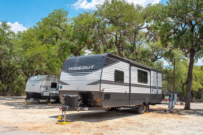Premium Pull-Thru RV Site-5