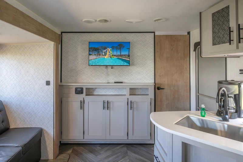 Rental RVs-2
