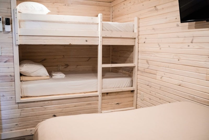 Suite 2-Story 2-Bedroom Cabins-5