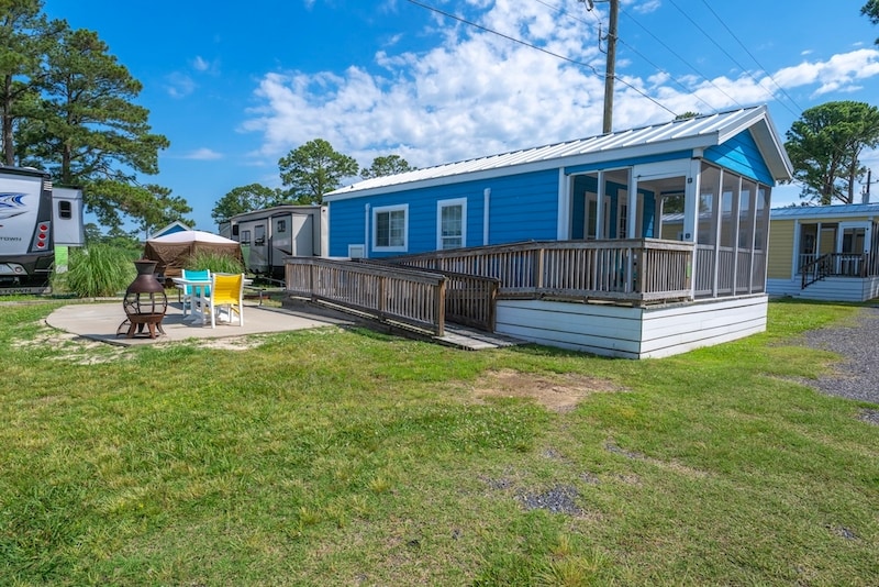 Accessible Deluxe Cabin-14