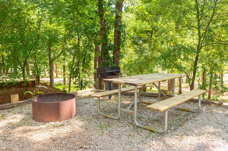 Premium Back-In RV Site-3