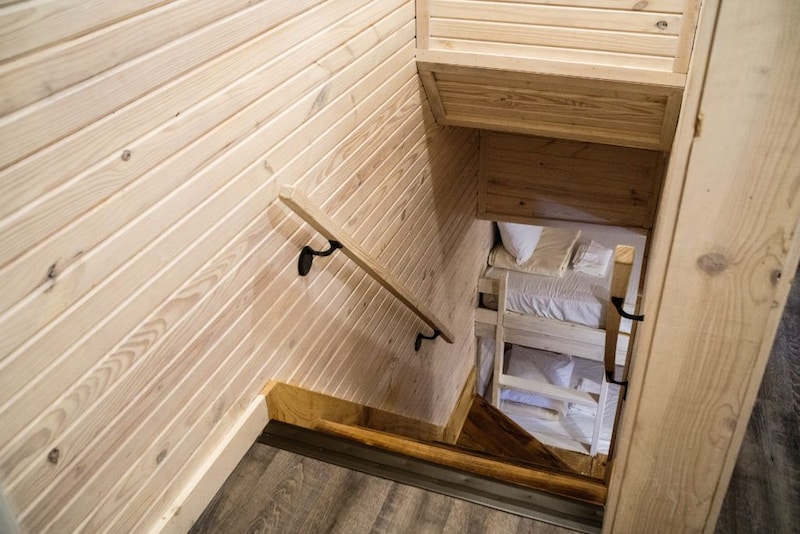 Suite 2-Story 2-Bedroom Cabins-6